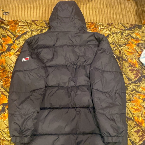 Brand New Men’s L Tommy Jeans Puffer Jacket - Picture 7 of 7